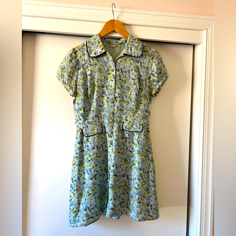 Vintage Style Floral Short Sleeve Dress - Size M